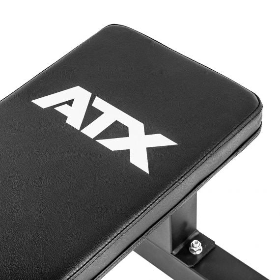 ATX® Flachbank PRO mit komfortabler 30 cm breite und ca. 5,5 cm starke Polsterung
