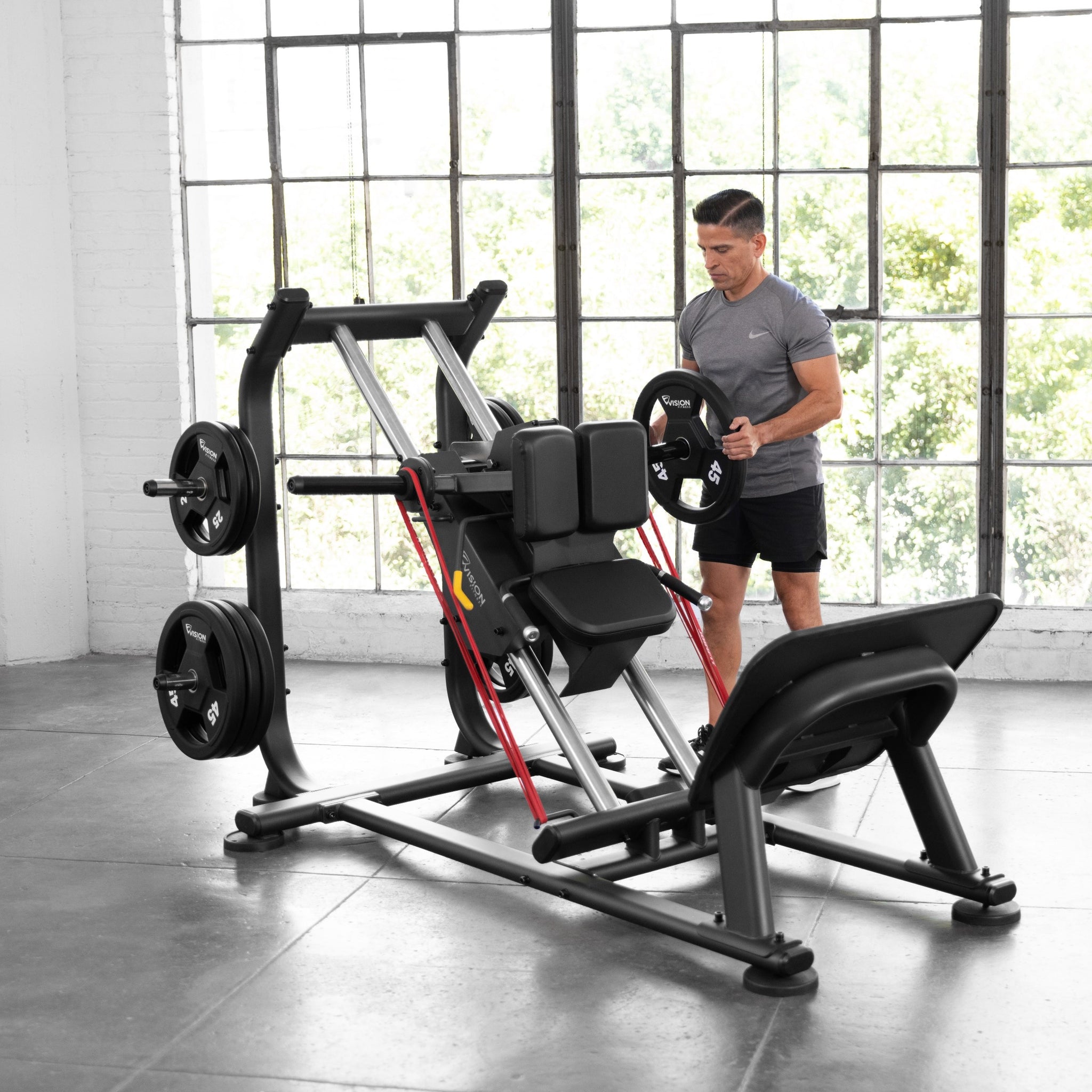 Hack Squat Plate Load - Vision Fitness mit Widerstandsband Aufhängung