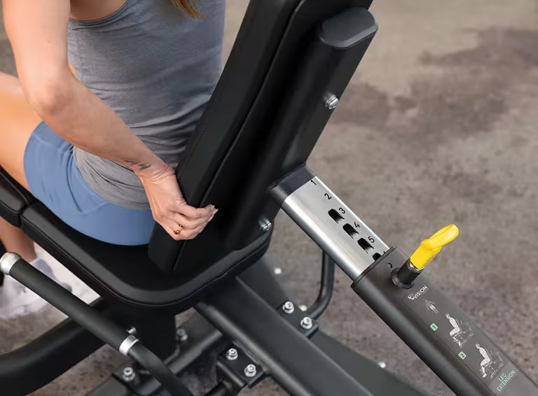 Leg Extension – Vision Fitness