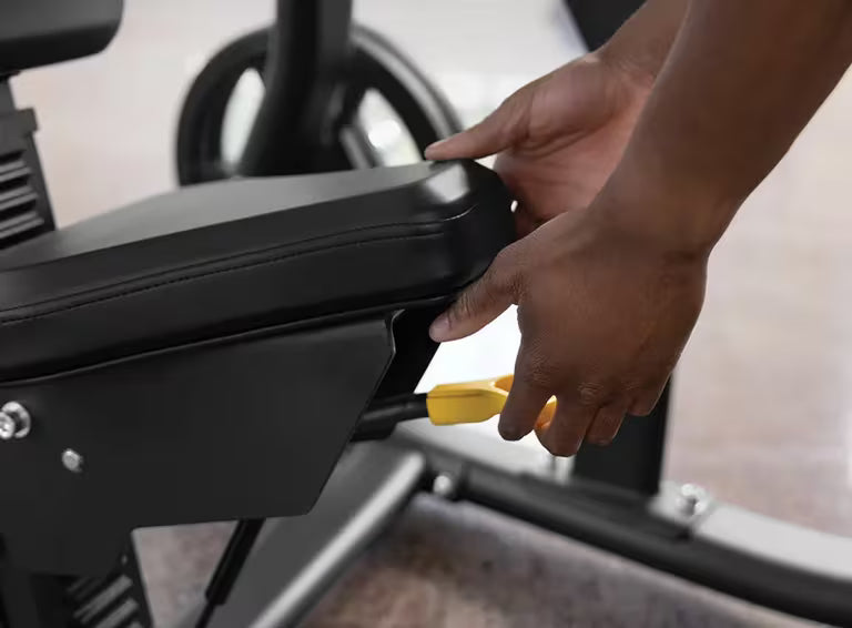 Vertical Chest Press Station – Vision Fitness