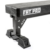 ATX® Fat Pad® sorgt für eine wesentlich stabilere Lage beim Bankdrücken