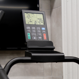 Curved Laufband - BH Fitness Display