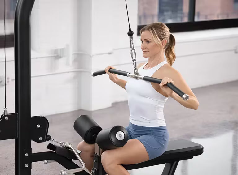 Lat Pulldown / Seated Row - Vision Fitness
