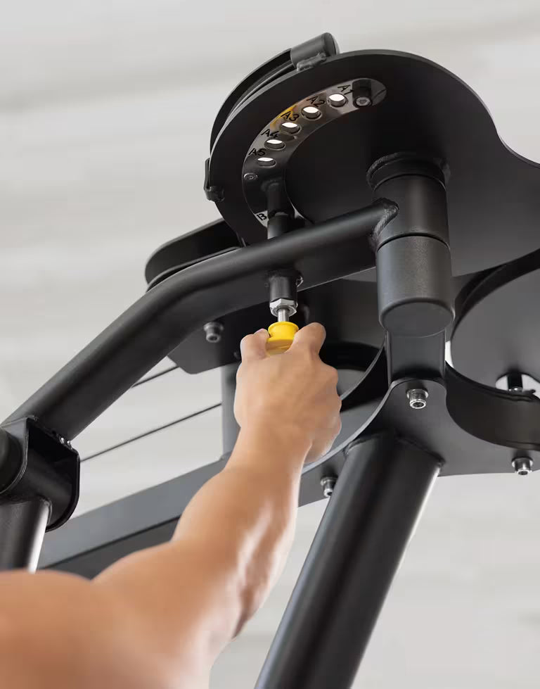 Pec Fly / Rear Delt - Vision Fitness