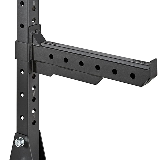 ATX® Safety Spotter Arms 700 Series angebracht an einem Power Rack Pfosten