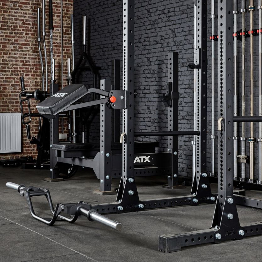 ATX® Universal Supporting Pad an einem Power Rack