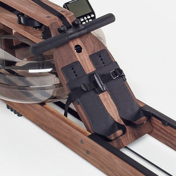 Rudergerät WaterRower Nussbaum höchste Flexibilität bei optimaler Ruderposition bietet das WaterRower Fußbrett